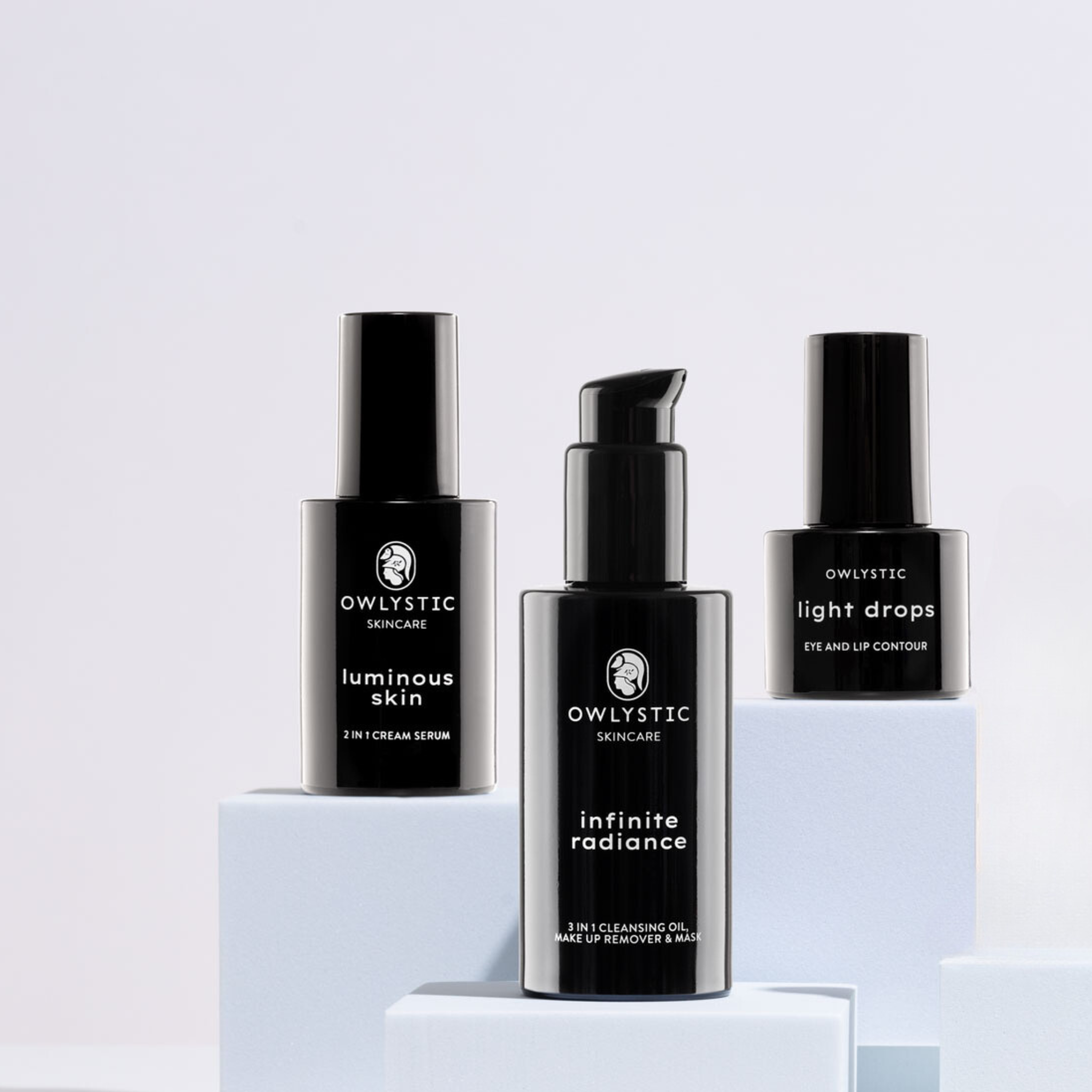 ESSENTIAL - Routine minimal con 3 prodotti multifunzionali per una pelle sana e luminosa