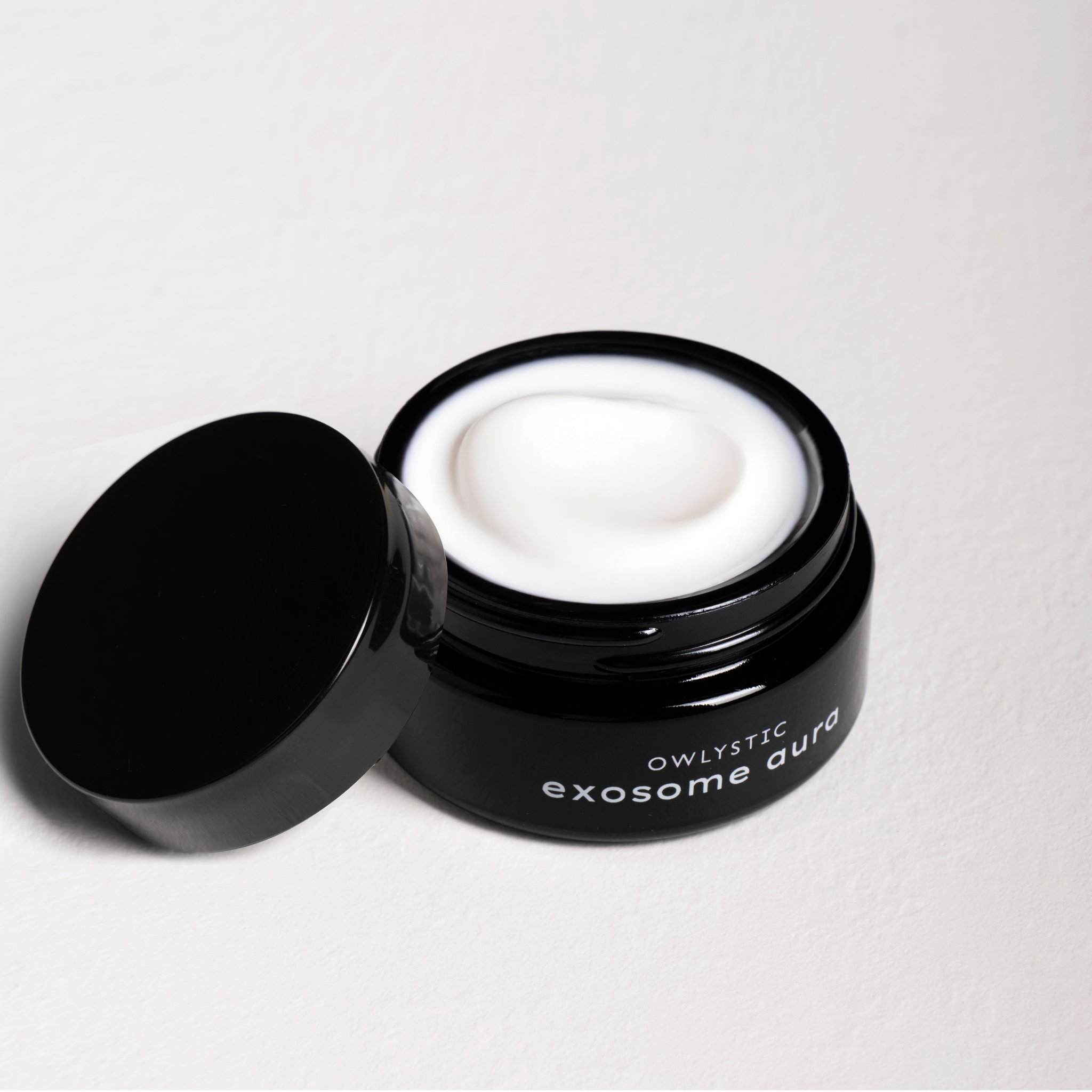 Exosome Aura Cream - Crema viso con esosomi da centella asiatica e acido ialuronico