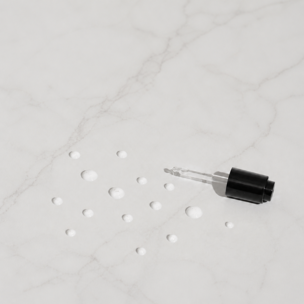 AHA nella skincare: cosa sono, come funzionano e come si usano