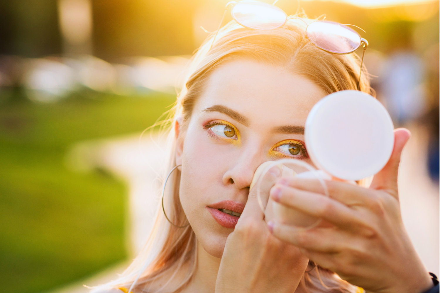 Make-up e skincare: come far durare il trucco con il caldo estivo