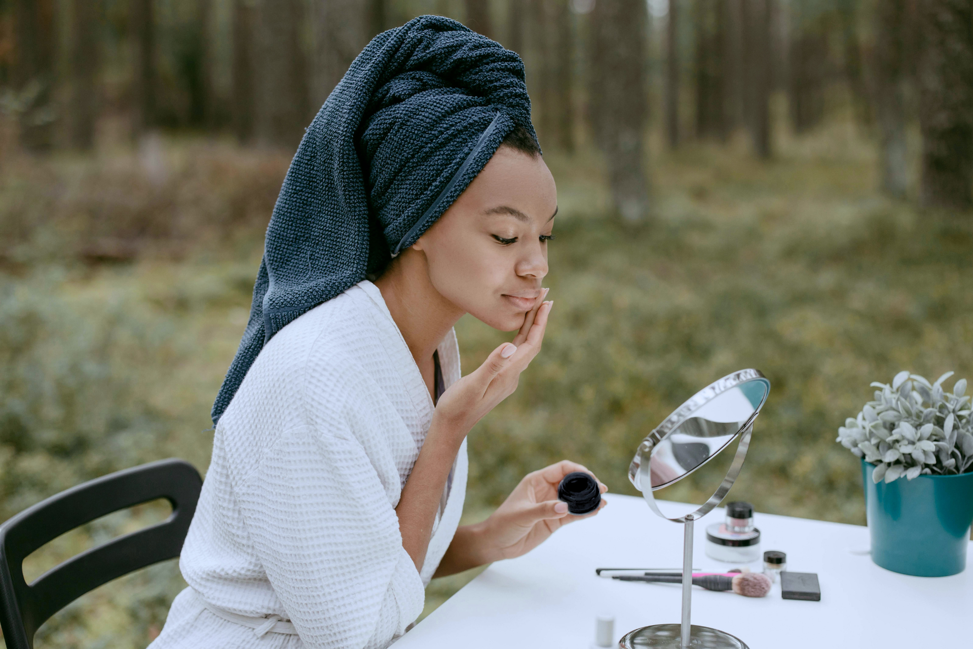 Skincare e benessere: l'influenza della routine sulla salute mentale